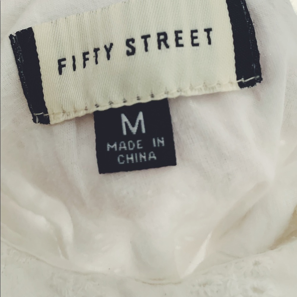 Eyelet white dress - Picture 3 of 3